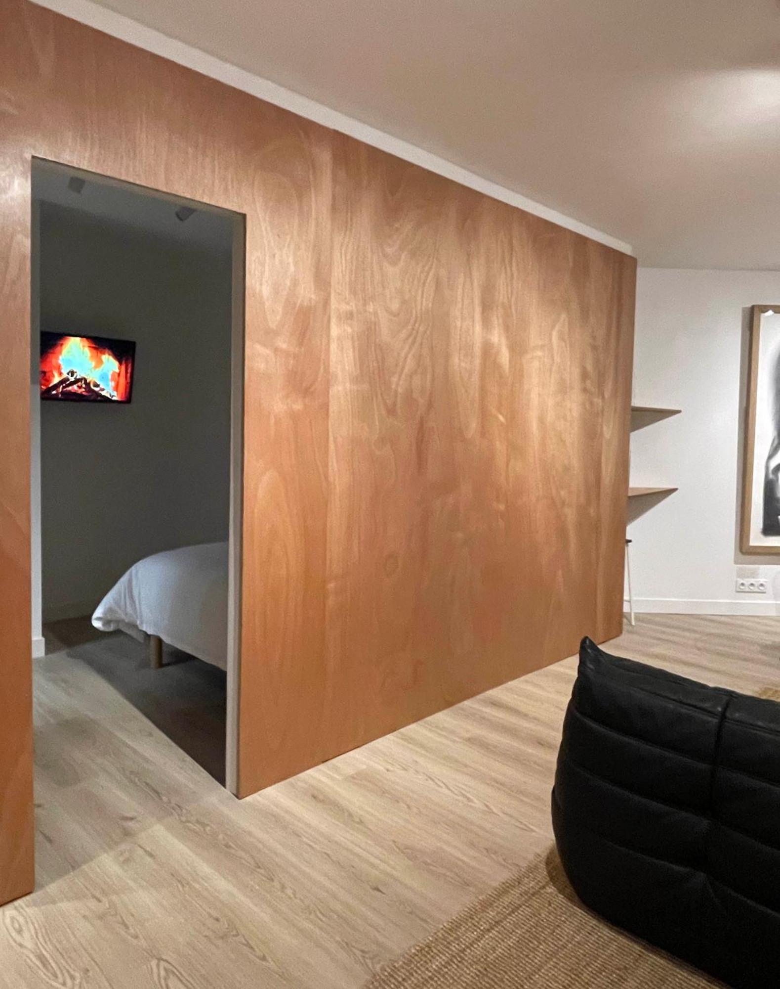 Appartement Kabine, D'artiste